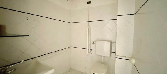 100m² Commercial property in Follonica, Italy No. 45147 23