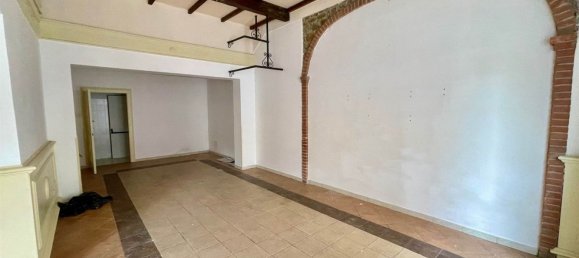 100m² Commercial property in Follonica, Italy No. 45147 17