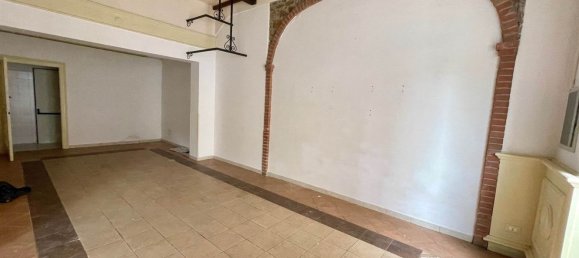 100m² Commercial property in Follonica, Italy No. 45147 14