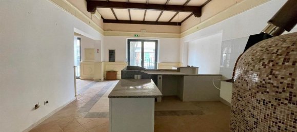 100m² Commercial property in Follonica, Italy No. 45147 27