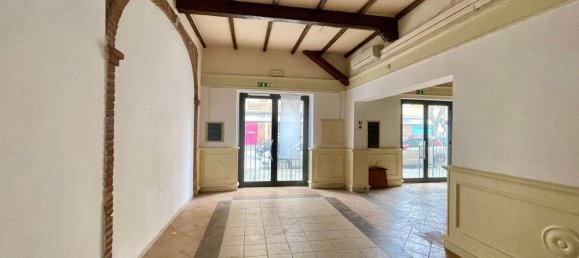 100m² Commercial property in Follonica, Italy No. 45147 21