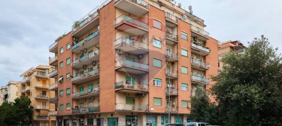 Apartamento T2 em Rome, Italy N.º 52978 42