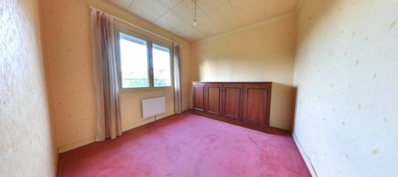 2 bedrooms House in Roissy-en-Brie, France No. 118109 6