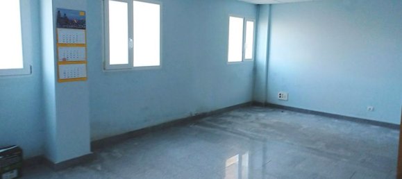 387m² Office in Zaratan, Spain No. 18152 10