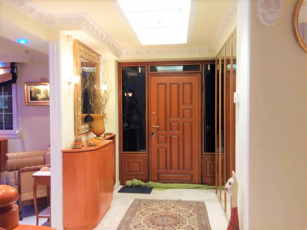 4 Schlafzimmer Stadthaus in Thessaloniki, Greece, Nr. 1421