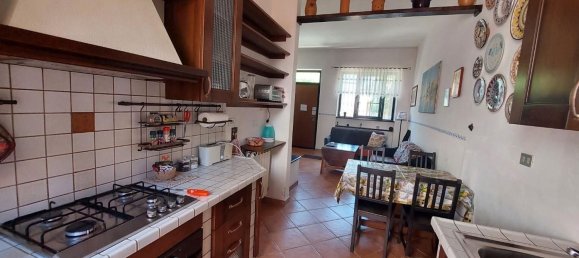 6 rooms House in Viareggio, Italy No. 50411 4