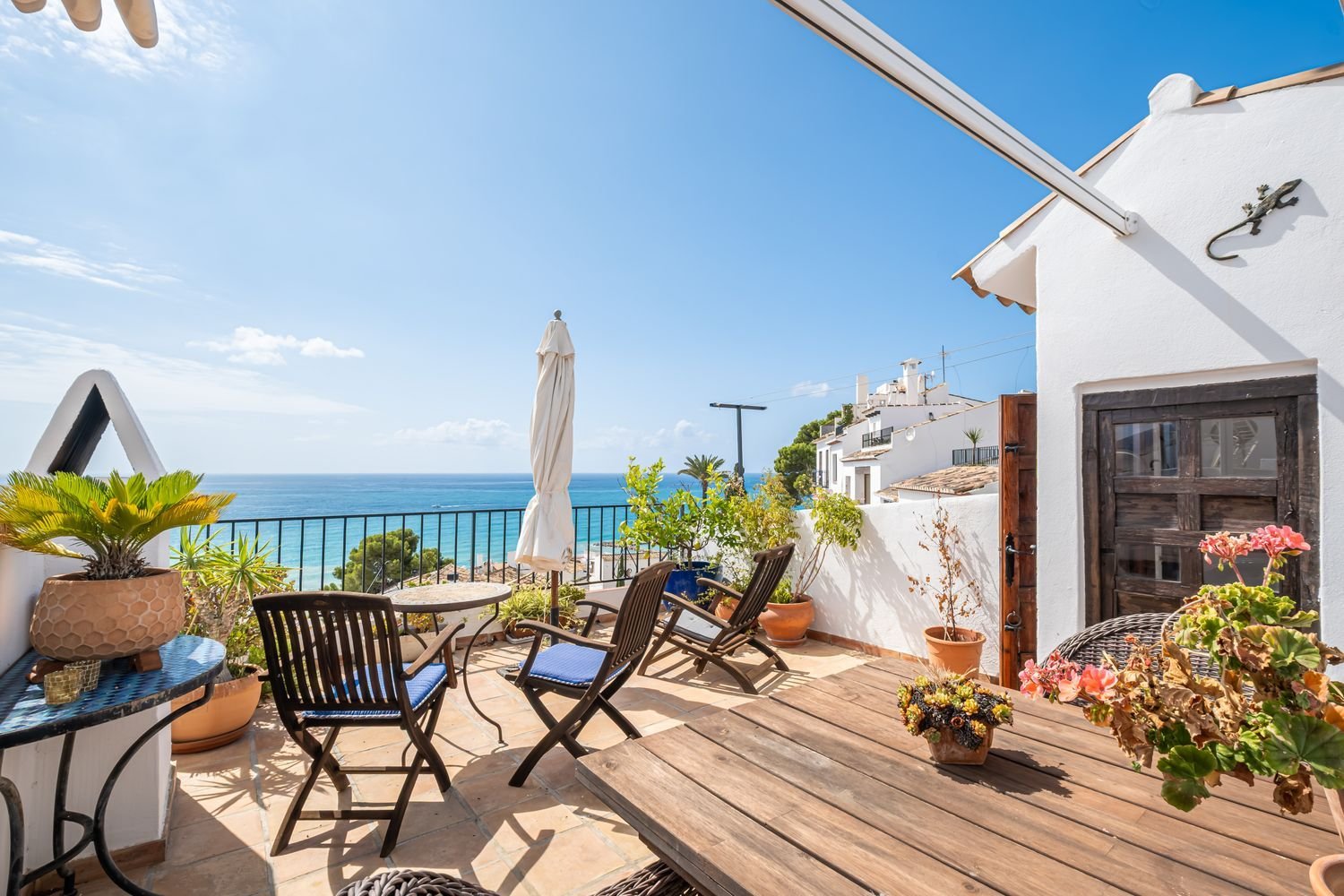 Casa de 3 dormitorios en Altea, Spain No. 184294