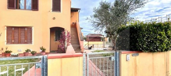 3 rooms Duplex in Ponsacco, Italy No. 20237 12