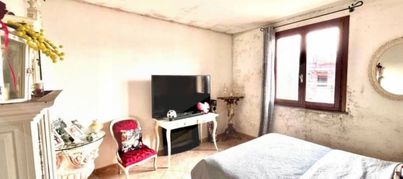 3 rooms Duplex in Ponsacco, Italy No. 20237 6