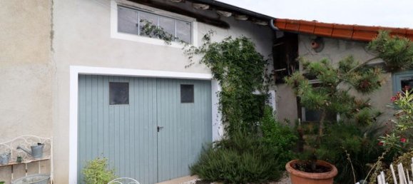 2 chambres Maison de ville à La Truchère, France No. 315343 13