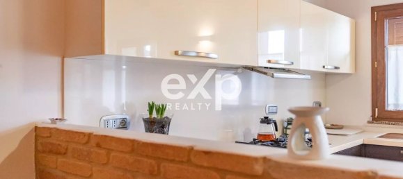 5 rooms Apartment in Colli al Metauro, Italy No. 289765 27