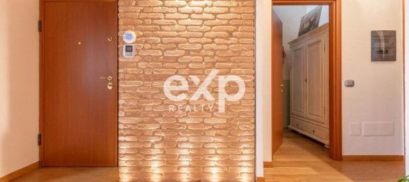 5 rooms Apartment in Colli al Metauro, Italy No. 289765 9