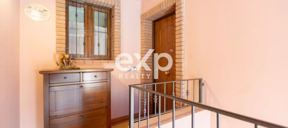 5 rooms Apartment in Colli al Metauro, Italy No. 289765 30