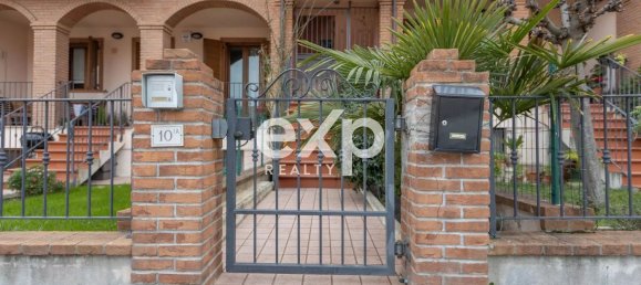 5 rooms Apartment in Colli al Metauro, Italy No. 289765 33