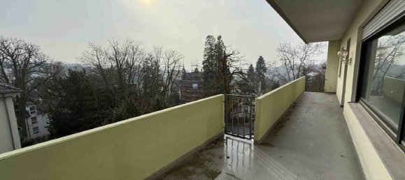 3-salle Appartement à Wiesbaden, Germany No. 17005 4