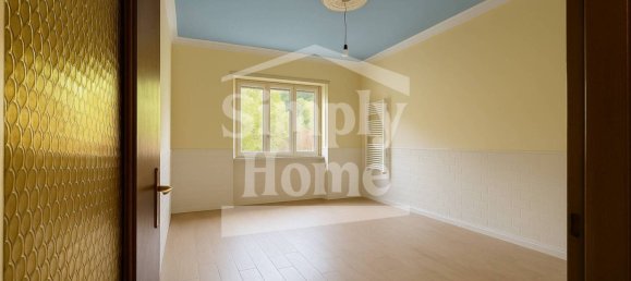 2 bedrooms Apartment in Turin, Italy No. 274812 10