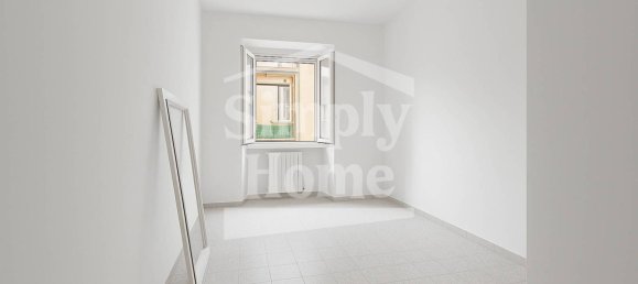 2 bedrooms Apartment in Turin, Italy No. 274812 3