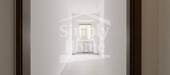 2 bedrooms Apartment in Turin, Italy No. 274812 7