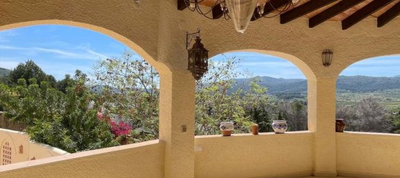 Вилла с 4 спальнями в Халон, Испания № 164886 3