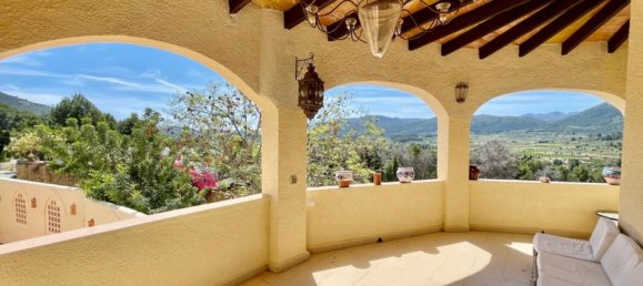 Вилла с 4 спальнями в Халон, Испания № 164886 2