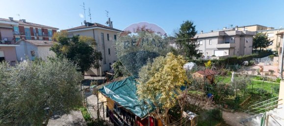Apartamento de 3 divisões em Jesi, Italy N.º 14698 13
