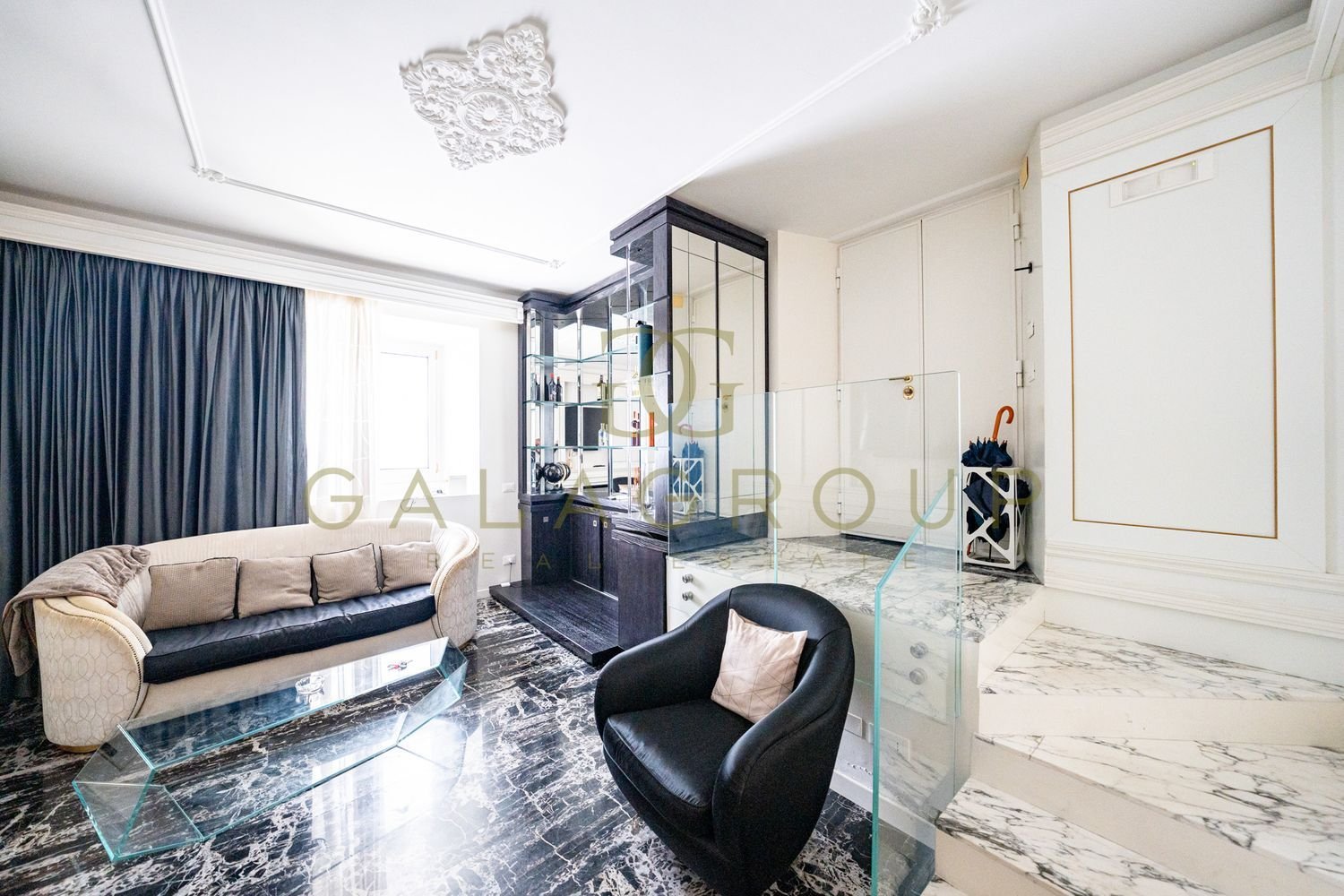 3 rooms Duplex in Rome, Italy No. 98028