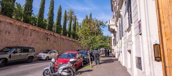 3 rooms Duplex in Rome, Italy No. 98028 41