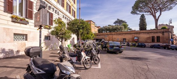 3 rooms Duplex in Rome, Italy No. 98028 42