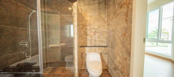 Casa T5 em Chiang Mai, Thailand N.º 26963 11