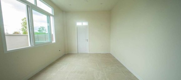 Casa T5 em Chiang Mai, Thailand N.º 26963 28