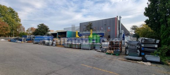 2غرفة مستودع في Pessano con Bornago, Italy رقم 81060 6