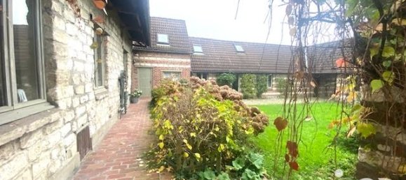 Casa de 10 habitaciónes en Villeneuve-d'Ascq, France No. 56878 17