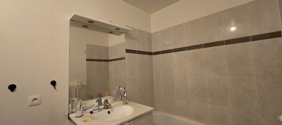 Квартира с 2 спальнями в Вильнёв-ле-Руа, Франция № 287882 6