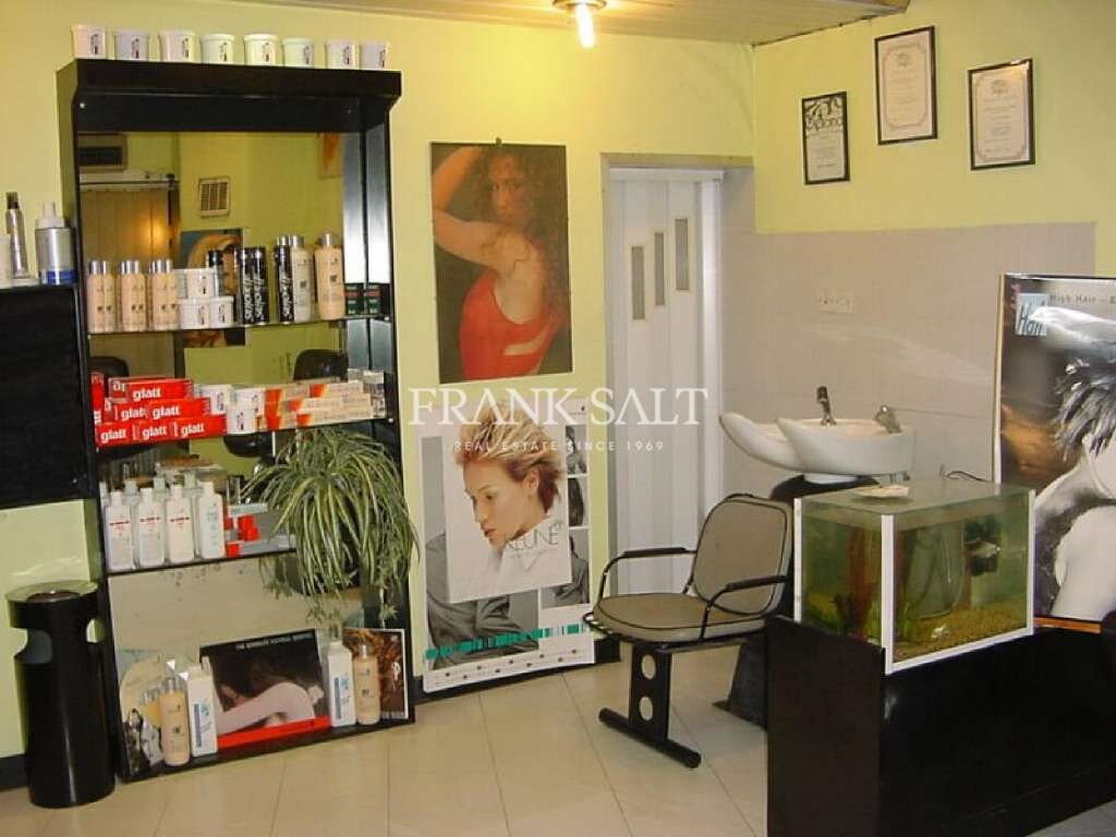 Магазин в Паола, Мальта № 13538