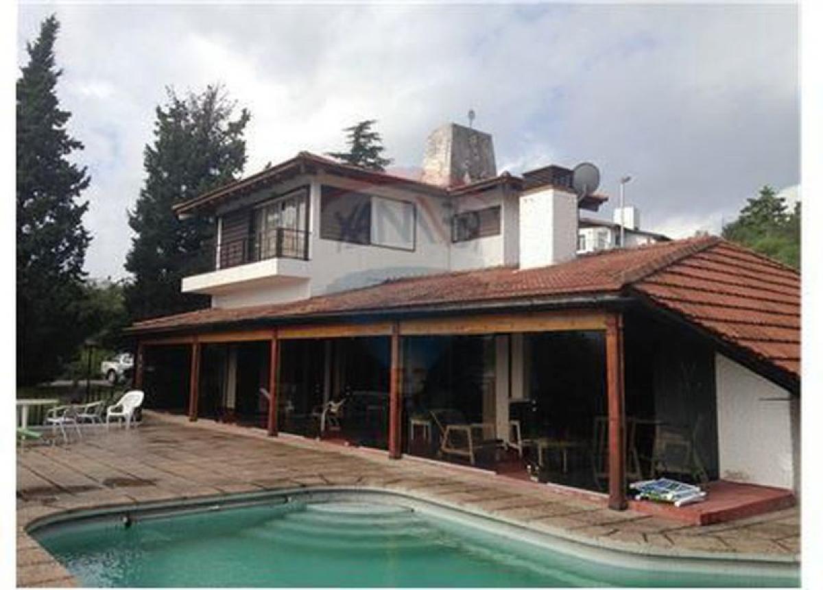 5 bedrooms House in Cordoba, Argentina No. 53658