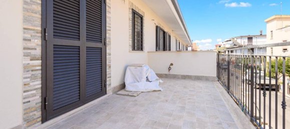 Casa de 3 habitaciónes en Guidonia Montecelio, Italy No. 19305 26