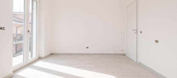 Casa de 3 habitaciónes en Guidonia Montecelio, Italy No. 19305 25