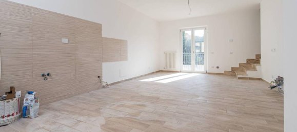 Casa de 3 habitaciónes en Guidonia Montecelio, Italy No. 19305 8