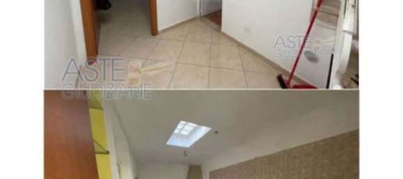 3 bedrooms Apartment in Adelfia, Italy No. 377952 10