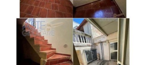 3 bedrooms Apartment in Adelfia, Italy No. 377952 4