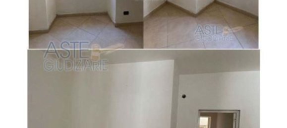 3 bedrooms Apartment in Adelfia, Italy No. 377952 6