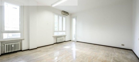 4-salle Appartement à Sassuolo, Italy No. 295667 8