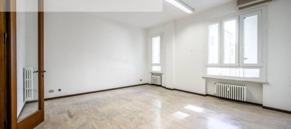 4-salle Appartement à Sassuolo, Italy No. 295667 12