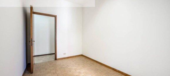 4-salle Appartement à Sassuolo, Italy No. 295667 26