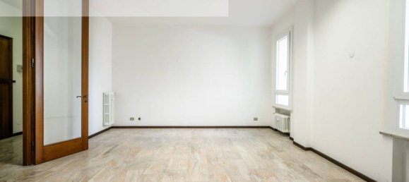 4-salle Appartement à Sassuolo, Italy No. 295667 11