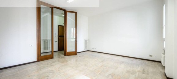 4-salle Appartement à Sassuolo, Italy No. 295667 10