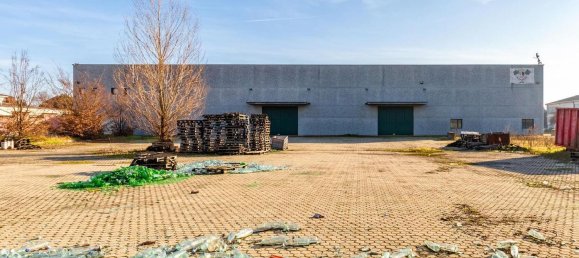Entrepôt à Gravellona Lomellina, Italy 6552m² No. 87339 10