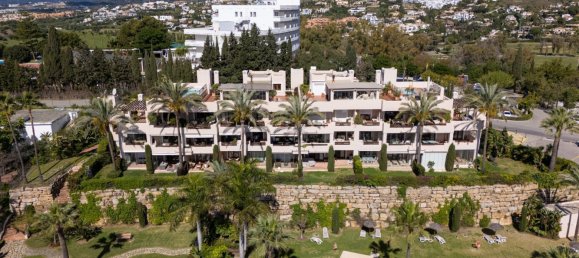 2 chambres Appartement à Estepona, Spain No. 138505 2