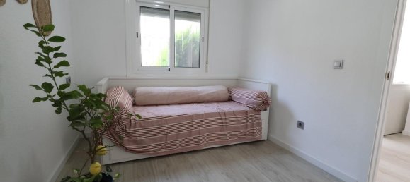 Bungalow T1 em Torrevieja, Spain N.º 370078 10