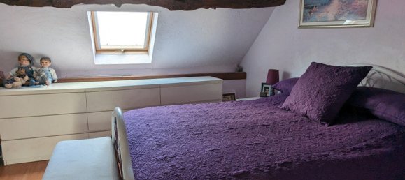 7 bedrooms House in Neret, France No. 93198 7